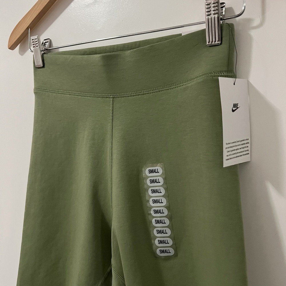 Nike Womens High Rise Tight Fit Biker Shorts Olive Green Size Small - Picture 2 of 9